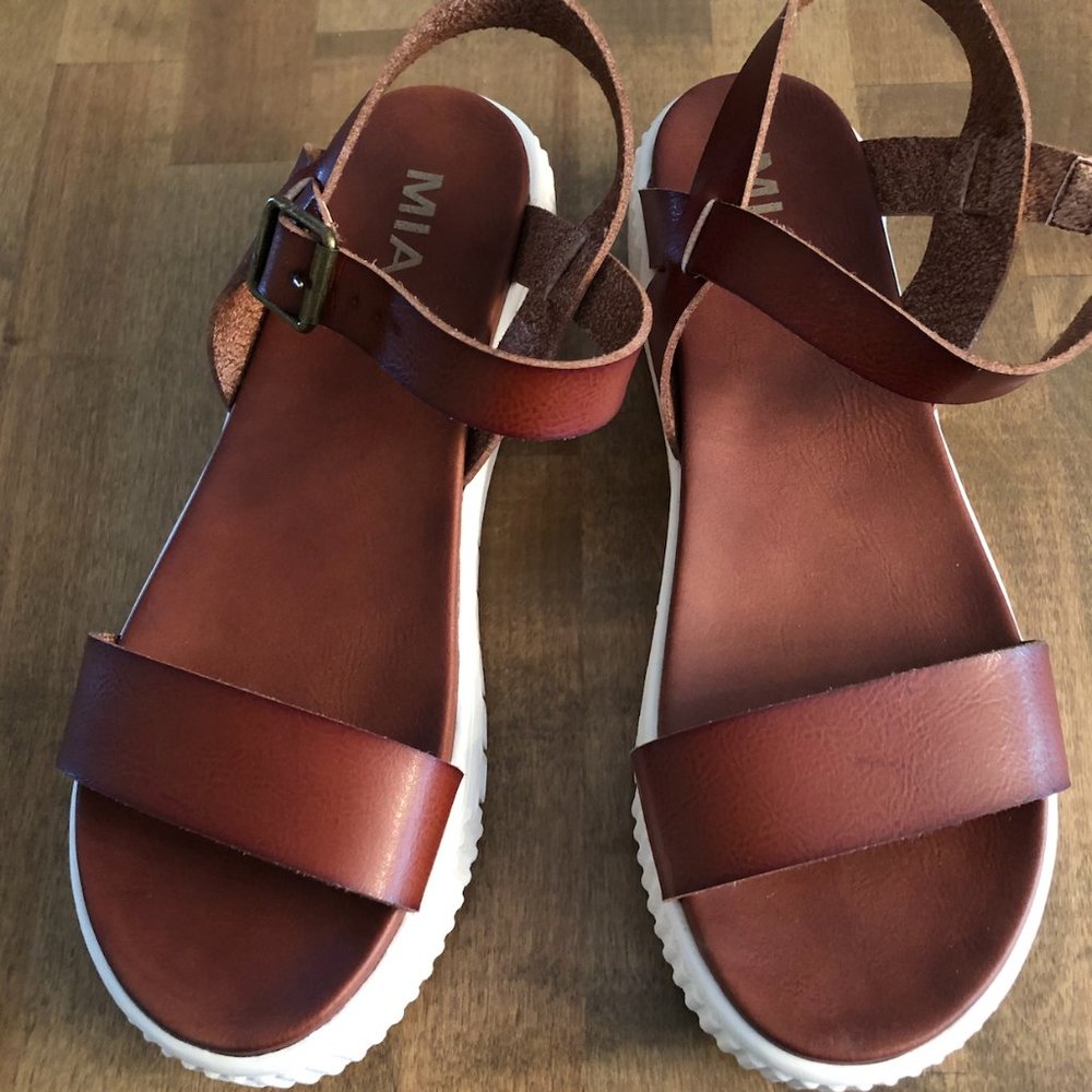 MIA Leanna Leather Platform Sandals